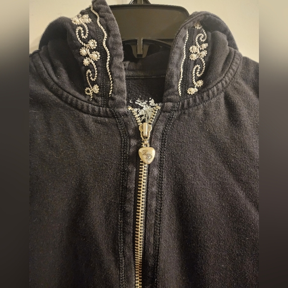 TWISTED HEART Women's Zip Up Sweater with Beaded Design on Back and Hood - Picture 3 of 5